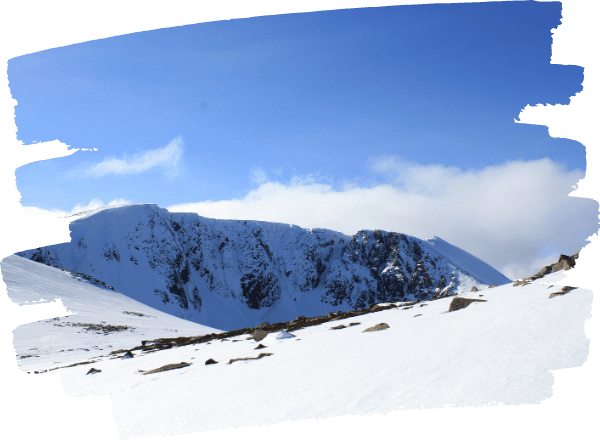 Introduction in winter skills in Aviemore and Glenshee