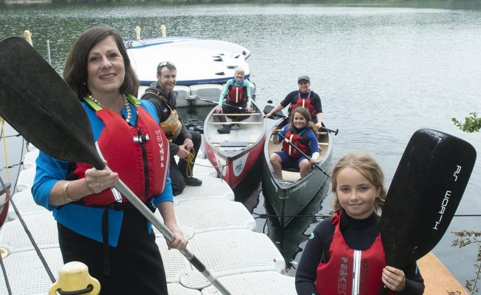 Depute Lord Provost, Councillor Jennifer Stewart with participants and instructors at a canoeing session