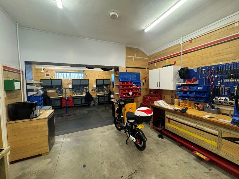 kingswells_bike_workshop